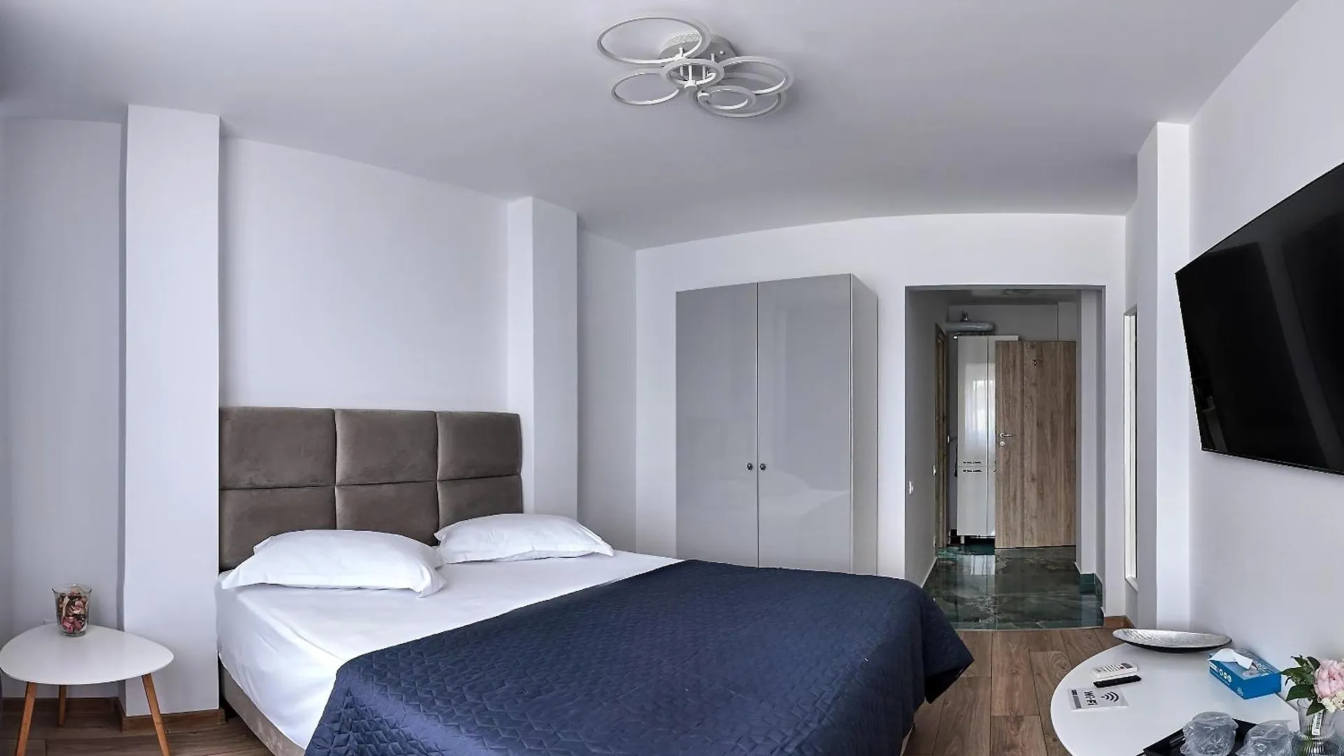 בוקרשט Hotel Emma