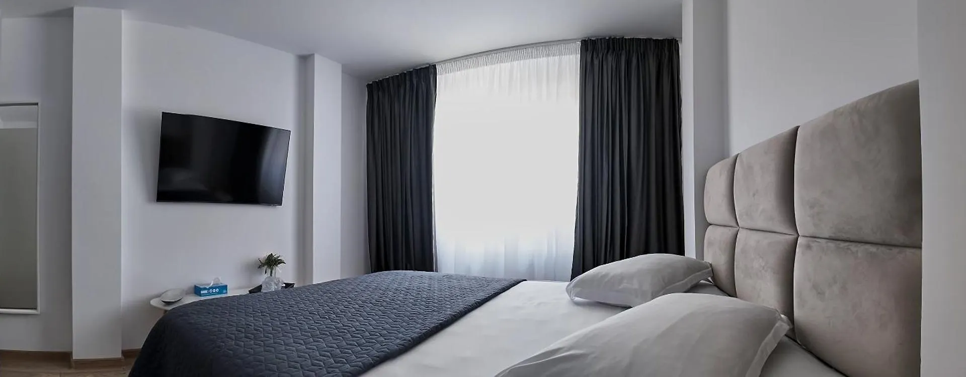 בוקרשט Hotel Emma 4*,  רומניה