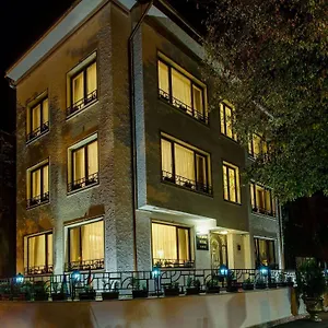 Paris Boutique בוקרשט