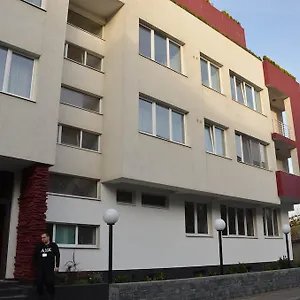La Cave Hotel de apartamente