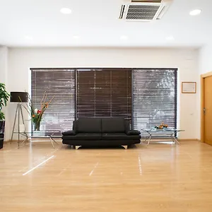 Cim Valles 3*, Санта-Перпетуа-де-Могода Испания