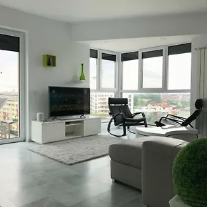 Апартаменты Luxury Westpark 2 With View