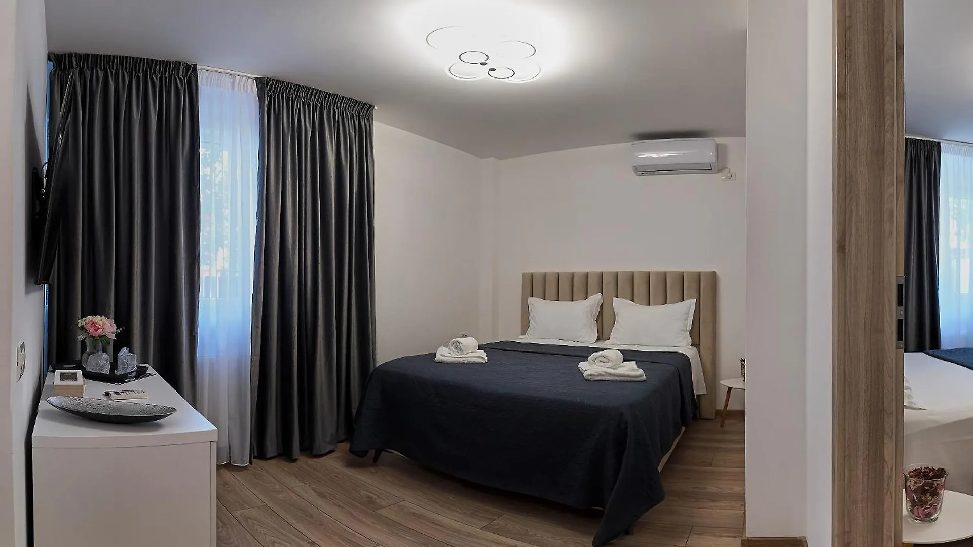Hotel Emma Bucharest